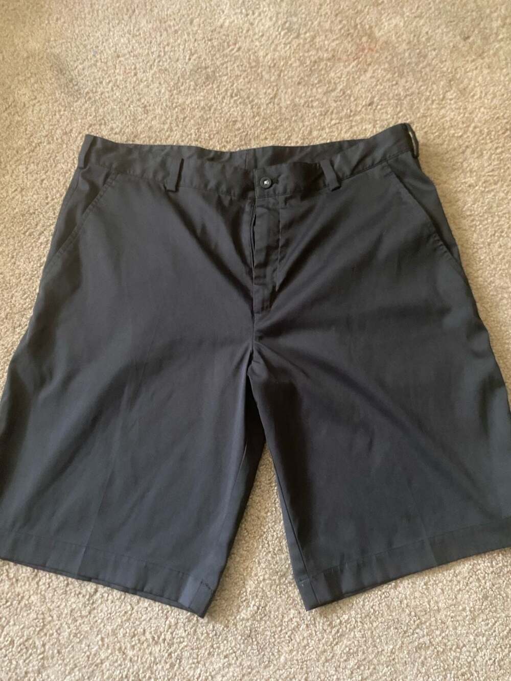 Nike Golf Dri-Fit Chino Shorts Size 36 Black Performance Flat Front